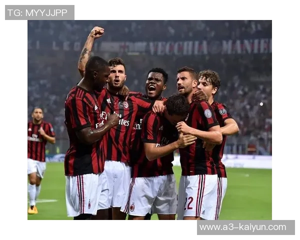 帕纳辛纳科斯与希姆基激战在即谁能在欧冠赛场上笑到最后