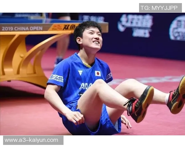 4-2！张本智和大逆转，“背刺”法国老将！赛后一行为证明很高兴